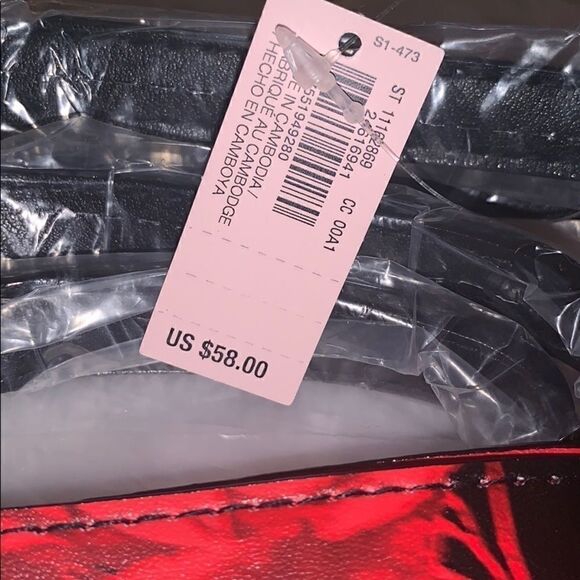 Victoria’s Secret overnight bag  - Picture 7 of 8